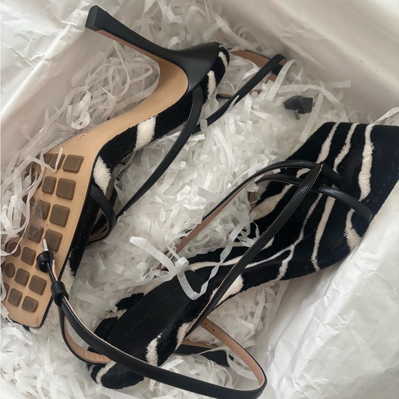 Bottega Veneta Black and White Strappy Heels - Picture 1 of 2